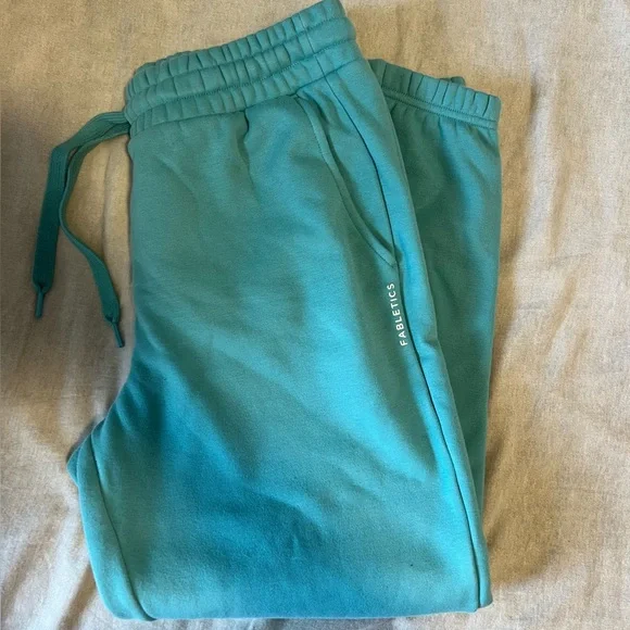 Fabletics Sweatpants - Picture 1 of 5